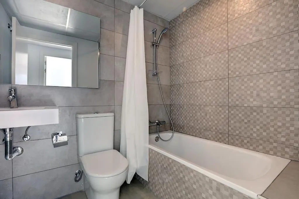Riverside Benahavis Holiday Rental Apartment